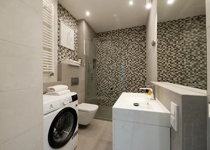 Zentrum Ii Parking By Impero Apartman *