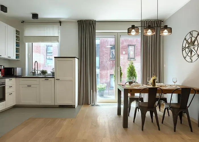 Zentrum Ii Parking By Impero פוזנן